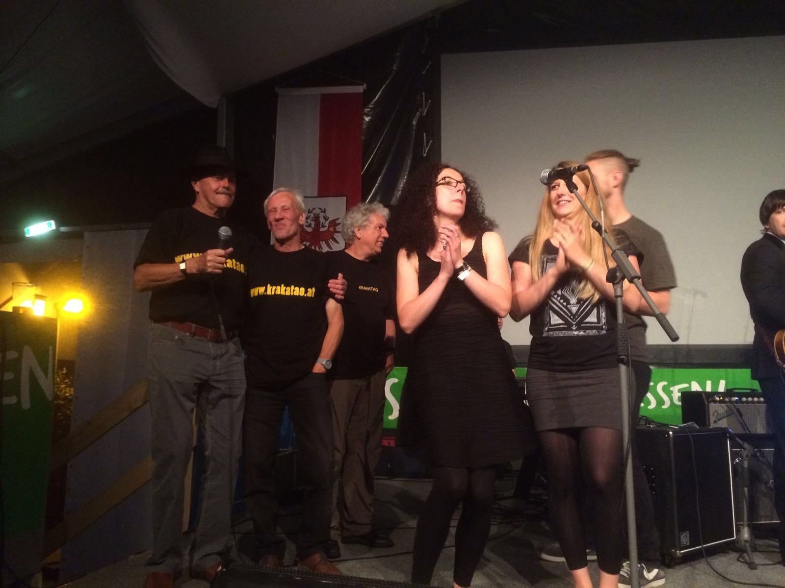 Die Band beim Schlussapplaus